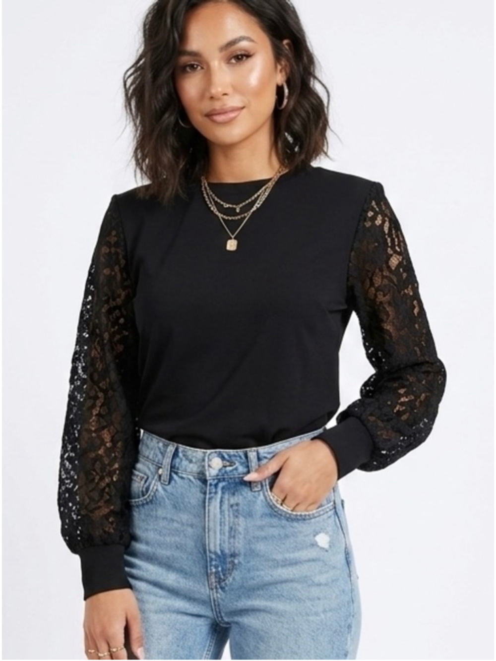 Women's Rose + Olive Long Sleeve Lace Sleeve Tee Black Size L. 1889